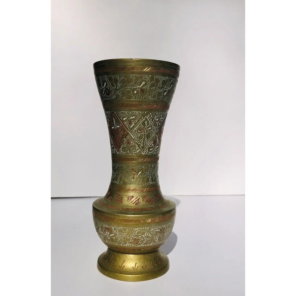 VINTAGE INDIA SOLID DECORATIVE FLORAL VASE ETCHED  6.5